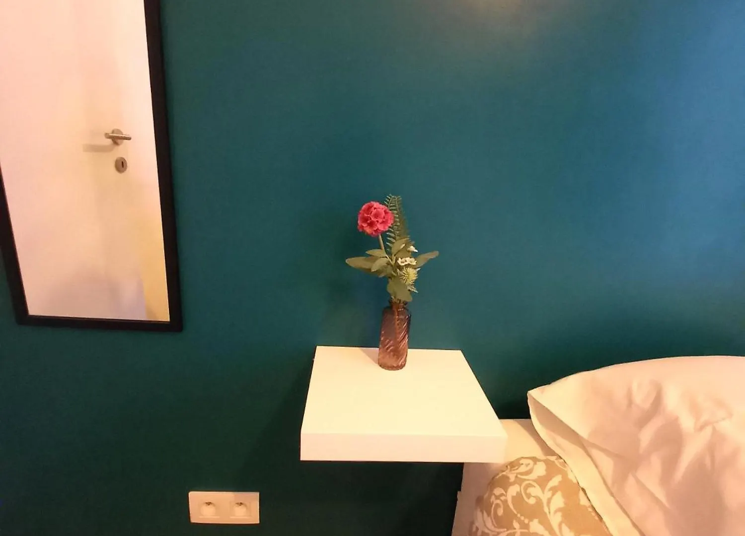 Comfy Stay 9052 Gand Couette-café